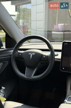 Внедорожник / Кроссовер Tesla Model Y 2023 в 