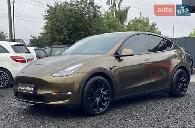 Внедорожник / Кроссовер Tesla Model Y 2021 в 
