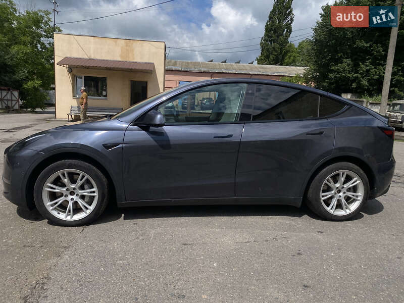 Позашляховик / Кросовер Tesla Model Y 2021 в Хмельницькому