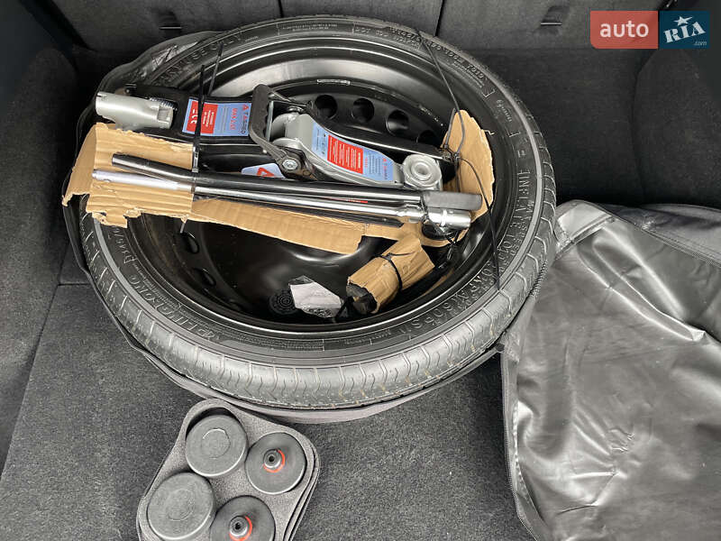 Внедорожник / Кроссовер Tesla Model Y 2022 в Львове фото 13 Внедорожник / Кроссовер Tesla Model Y 2022 в Львове