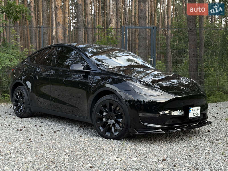 Внедорожник / Кроссовер Tesla Model Y 2021 в Гостомеле