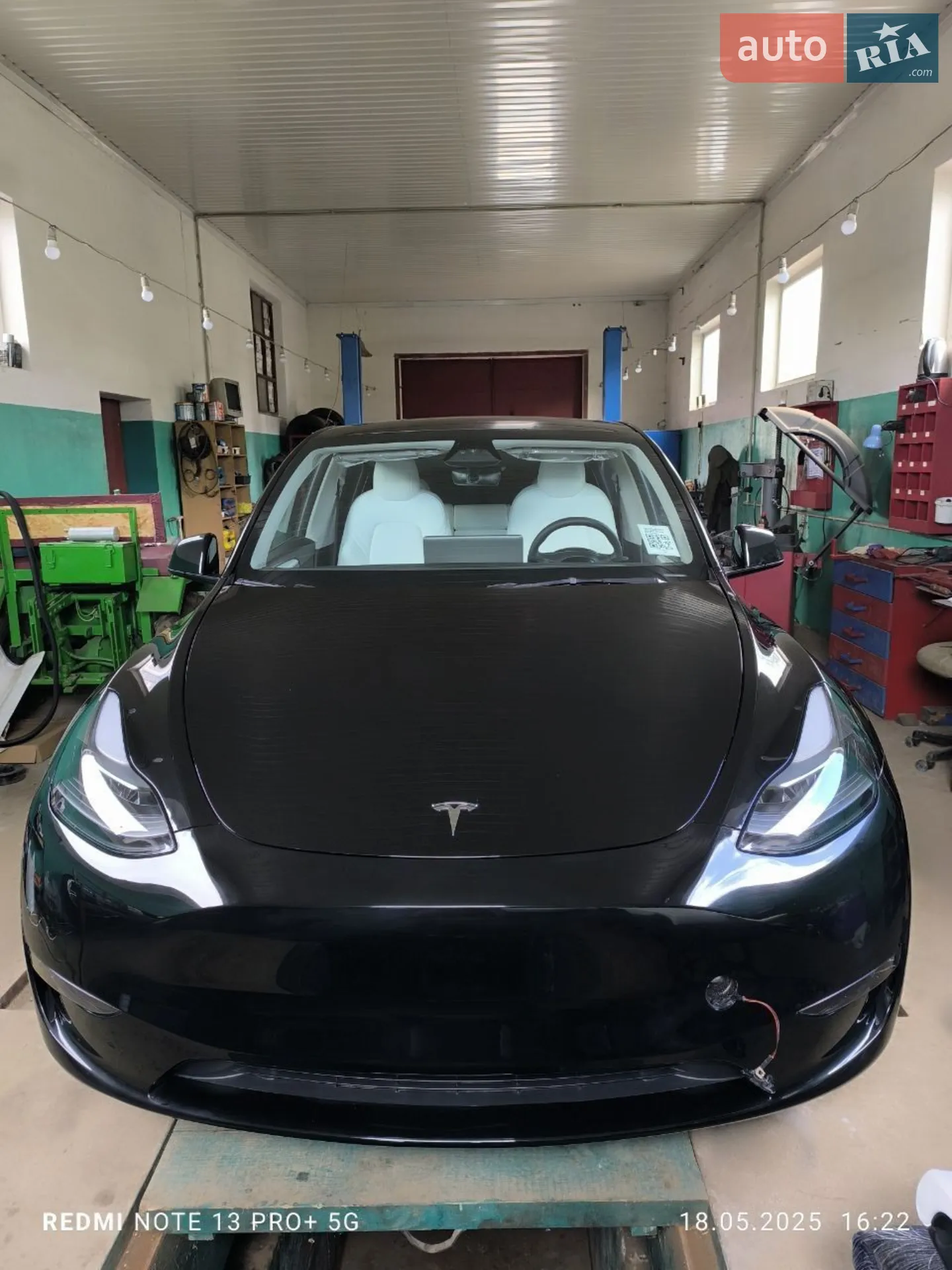 2024 Tesla Model Y - мініатюра 12