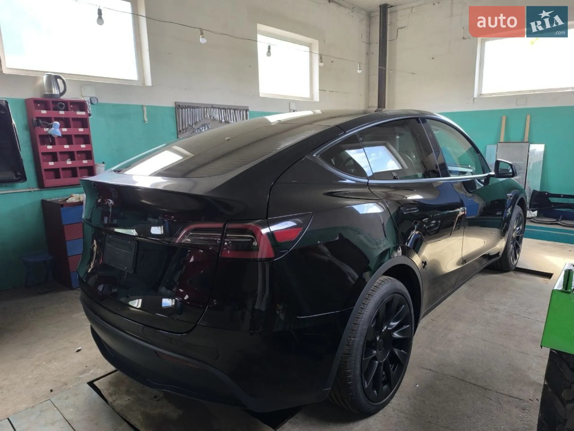 2024 Tesla Model Y - мініатюра 20