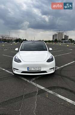 Внедорожник / Кроссовер Tesla Model Y 2023 в 