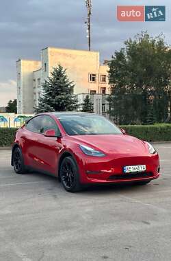 Позашляховик / Кросовер Tesla Model Y 2022 в Кам'янському