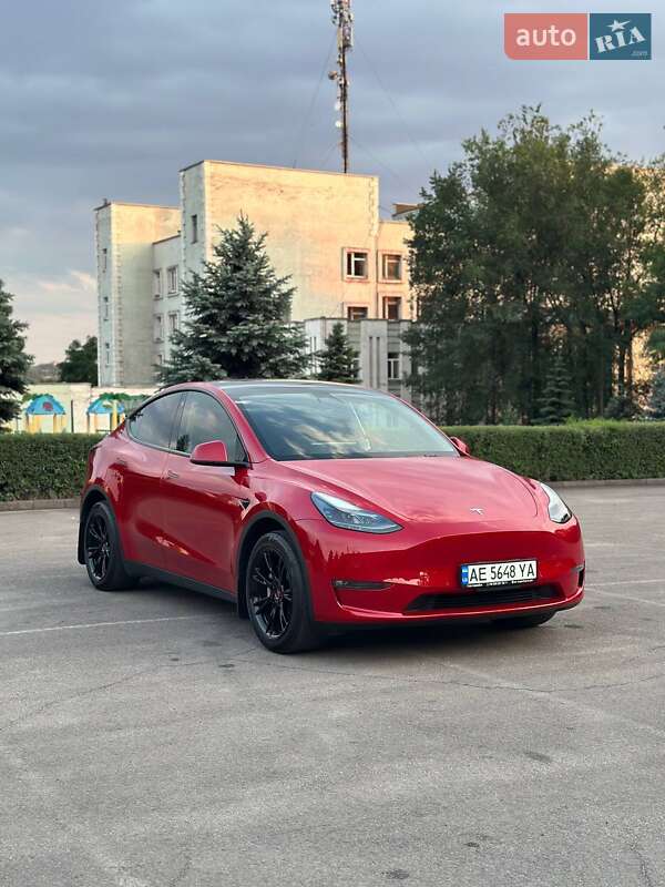 Tesla Model Y 2022