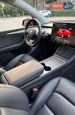 Внедорожник / Кроссовер Tesla Model Y 2022 в 