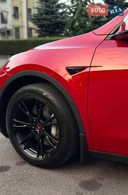 Внедорожник / Кроссовер Tesla Model Y 2022 в 
