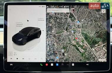 Внедорожник / Кроссовер Tesla Model Y 2024 в 