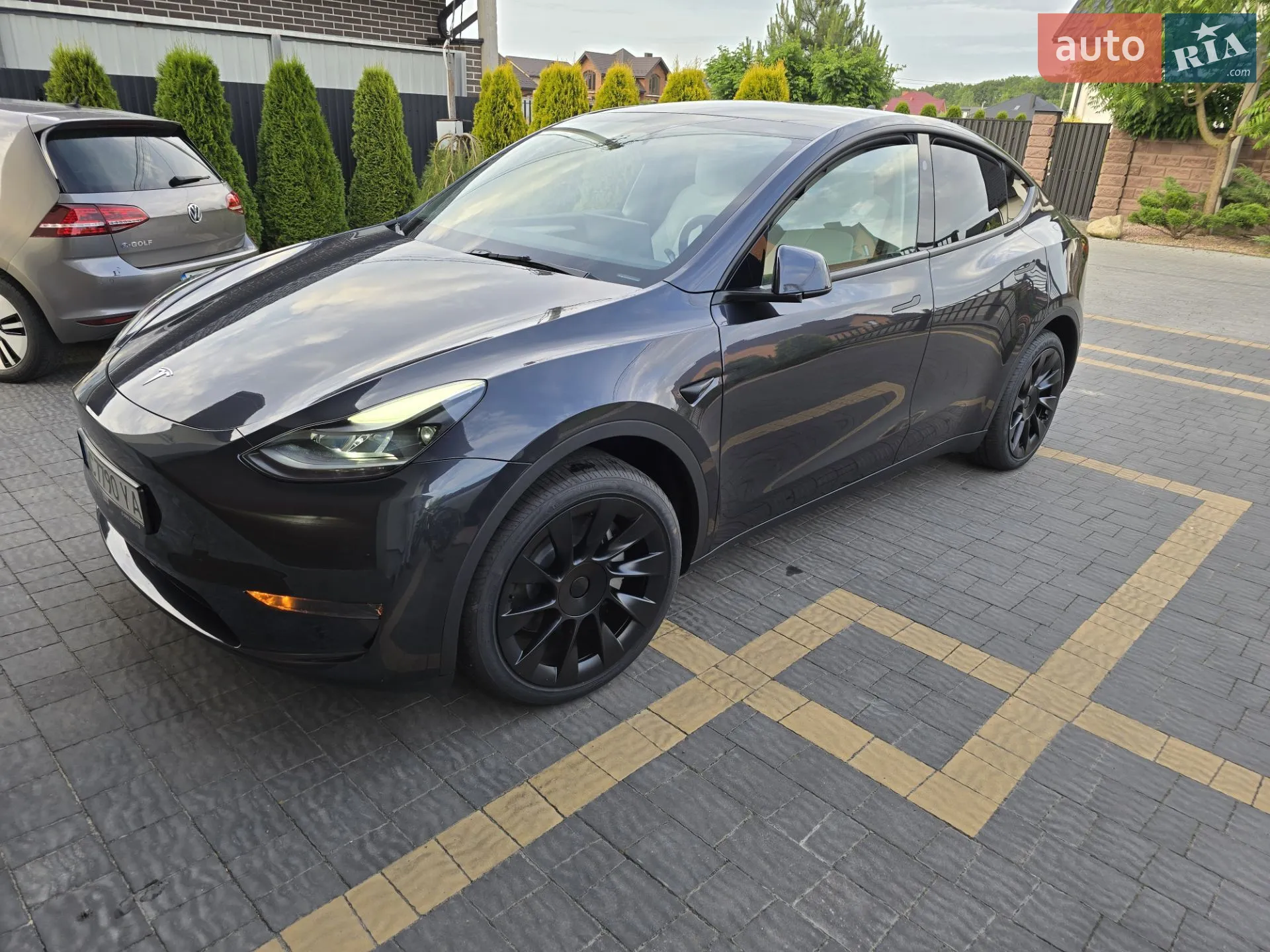 2024 Tesla Model Y - мініатюра 10