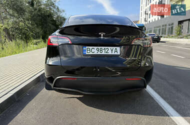 Внедорожник / Кроссовер Tesla Model Y 2021 в 