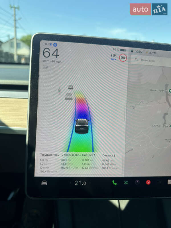 Внедорожник / Кроссовер Tesla Model Y 2023 в Киеве