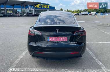 Внедорожник / Кроссовер Tesla Model Y 2023 в 