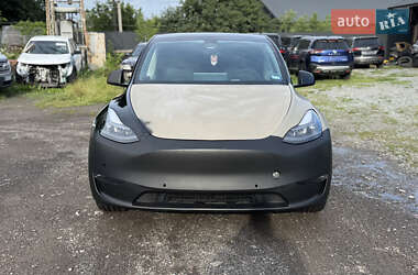 Внедорожник / Кроссовер Tesla Model Y 2022 в 