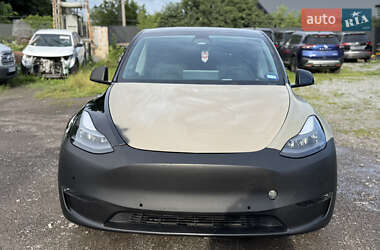 Внедорожник / Кроссовер Tesla Model Y 2022 в 