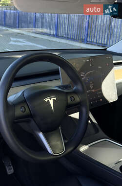 Внедорожник / Кроссовер Tesla Model Y 2022 в 