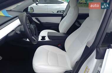 Внедорожник / Кроссовер Tesla Model Y 2020 в 