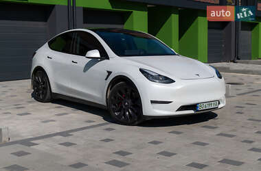 Позашляховик / Кросовер Tesla Model Y 2020 в 