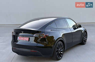 Внедорожник / Кроссовер Tesla Model Y 2022 в 