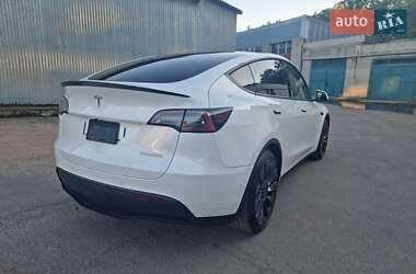 Внедорожник / Кроссовер Tesla Model Y 2022 в 