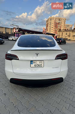 Внедорожник / Кроссовер Tesla Model Y 2022 в 