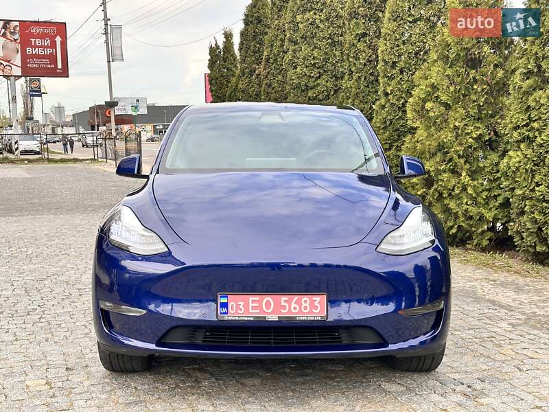 Позашляховик / Кросовер Tesla Model Y 2021 в Харкові