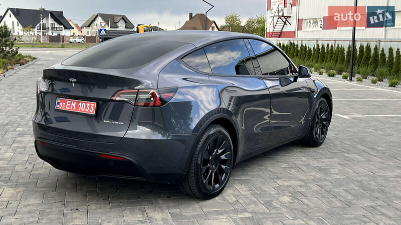 Внедорожник / Кроссовер Tesla Model Y 2021 в Луцке