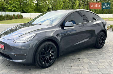 Внедорожник / Кроссовер Tesla Model Y 2021 в 