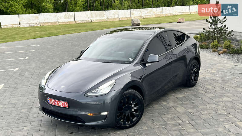 Внедорожник / Кроссовер Tesla Model Y 2021 в Луцке