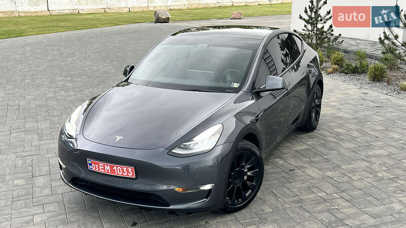 Внедорожник / Кроссовер Tesla Model Y 2021 в Луцке