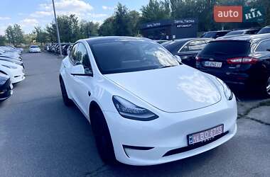 Внедорожник / Кроссовер Tesla Model Y 2023 в 