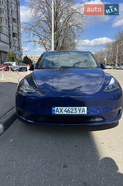Tesla Model Y 2022