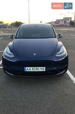 Tesla Model Y 2022
