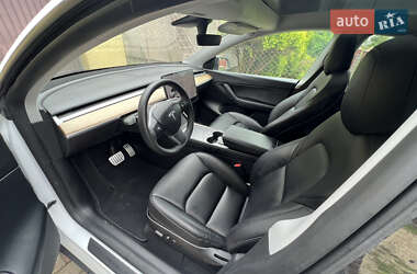 Внедорожник / Кроссовер Tesla Model Y 2021 в 