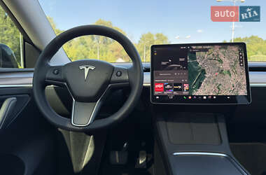 Внедорожник / Кроссовер Tesla Model Y 2023 в 