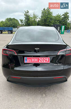 Внедорожник / Кроссовер Tesla Model Y 2023 в 