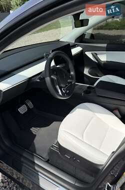 Внедорожник / Кроссовер Tesla Model Y 2022 в 