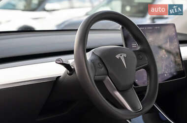 Внедорожник / Кроссовер Tesla Model Y 2020 в 