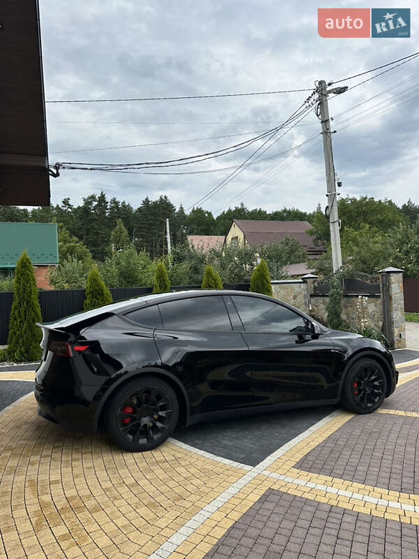 Внедорожник / Кроссовер Tesla Model Y 2022 в Львове фото 13 Внедорожник / Кроссовер Tesla Model Y 2022 в Львове