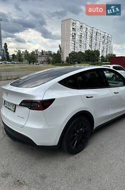 Внедорожник / Кроссовер Tesla Model Y 2022 в 