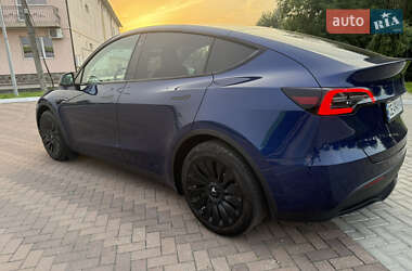Внедорожник / Кроссовер Tesla Model Y 2023 в 