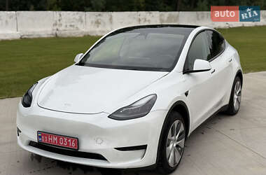 Внедорожник / Кроссовер Tesla Model Y 2023 в 