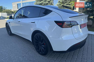 Внедорожник / Кроссовер Tesla Model Y 2022 в 