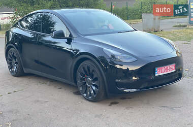 Tesla Model Y 2022