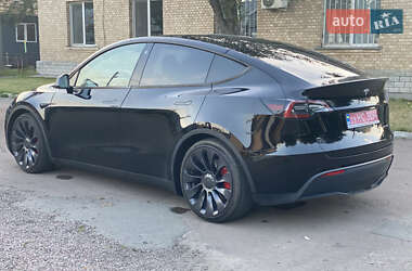 Внедорожник / Кроссовер Tesla Model Y 2022 в 
