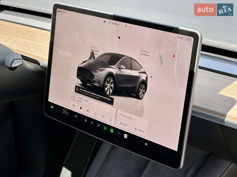Внедорожник / Кроссовер Tesla Model Y 2023 в Киеве