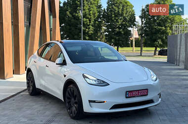 Внедорожник / Кроссовер Tesla Model Y 2021 в Луцке