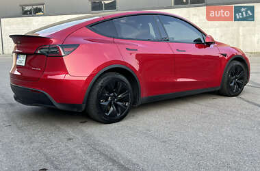 Внедорожник / Кроссовер Tesla Model Y 2021 в 