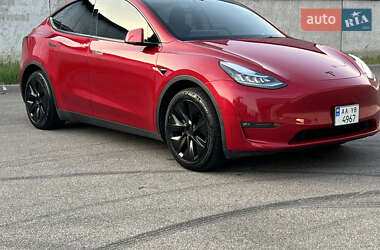 Внедорожник / Кроссовер Tesla Model Y 2021 в 