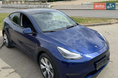 Внедорожник / Кроссовер Tesla Model Y 2023 в Луцке